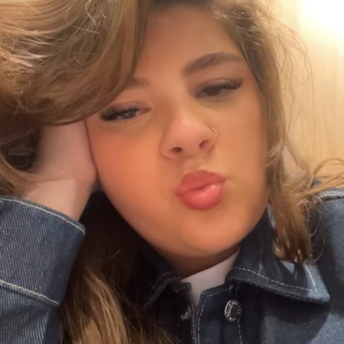 Meryemce  A. profile photo