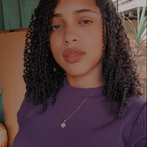 SUELEN S.