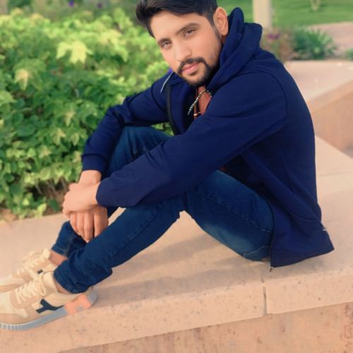 Muhammad R.