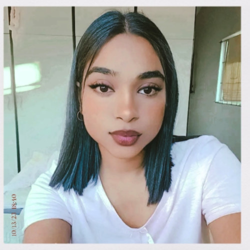 Arnia M. profile photo