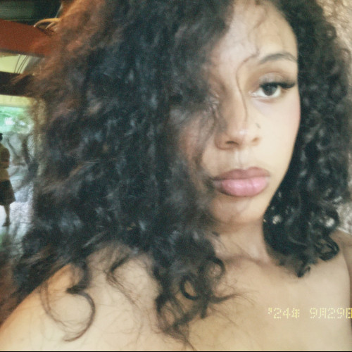 Camila R. profile photo