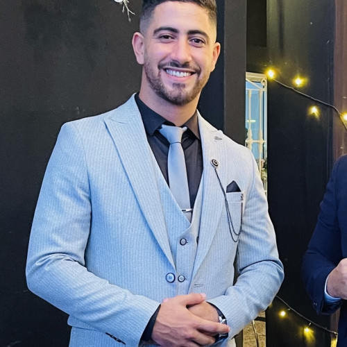 Mehdi A.