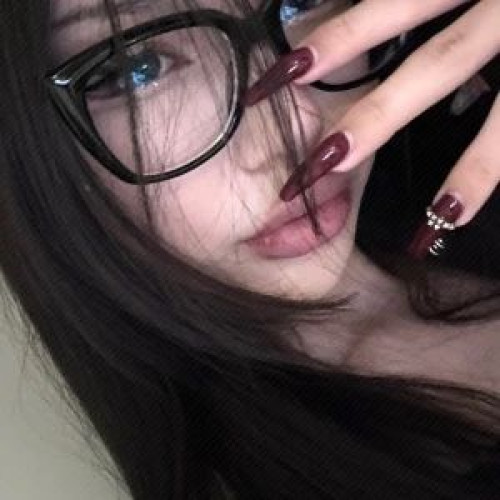 Aya L.