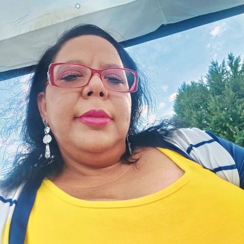 Tracey B.