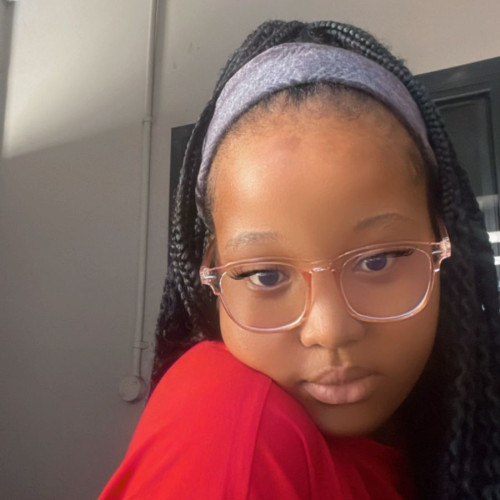 Nandi M.