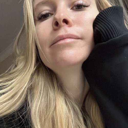 Mary B. profile photo