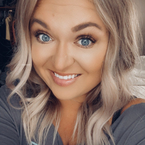 Aurie L. profile photo