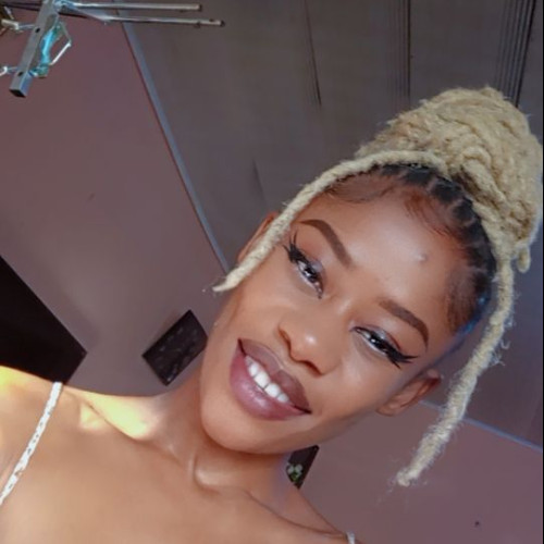 sinikiwe m. profile photo