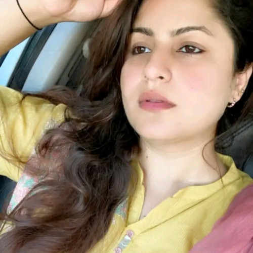 Samreen K.
