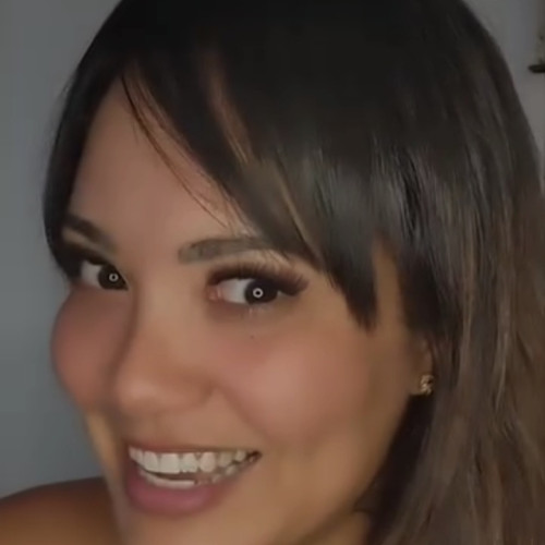 Bella  R. profile photo