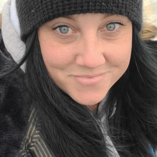 Kelly R.