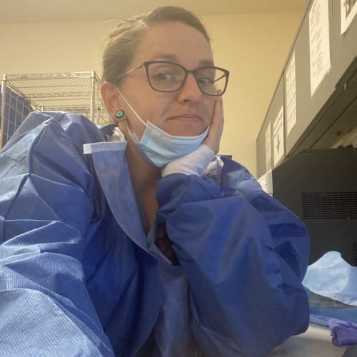 Angela R. profile photo