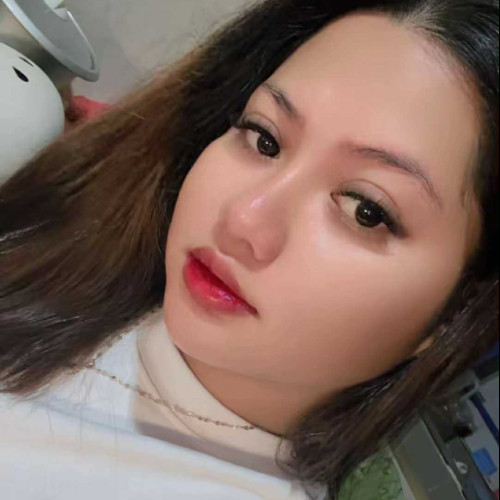 charmine d. profile photo