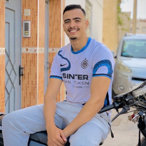 Mouaad E.
