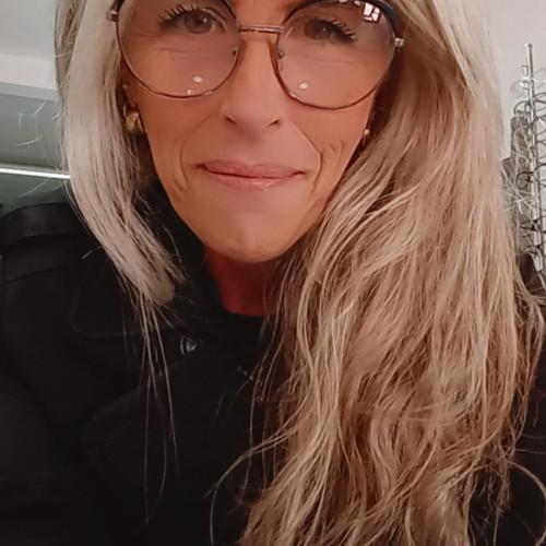 Karina Veronica S. profile photo