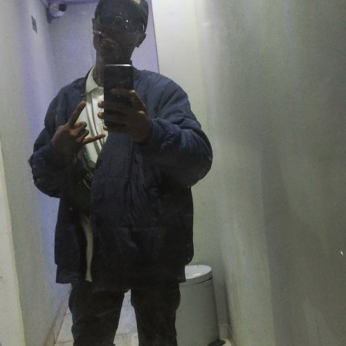 Mpho L. profile photo