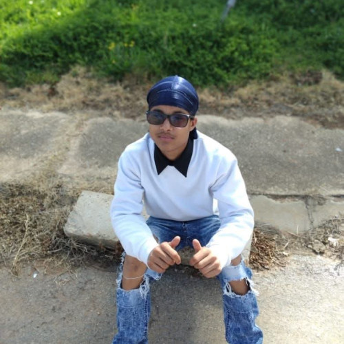 dechlynn v. profile photo