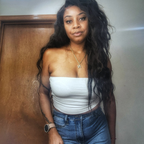 Nicki C.