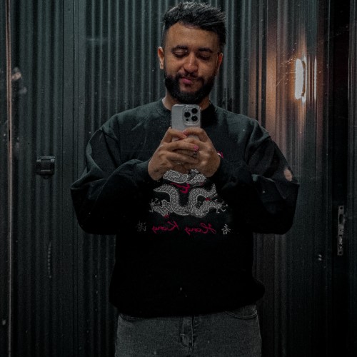 Mehdi E.