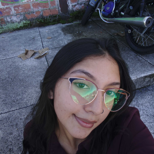 Isabela O. profile photo