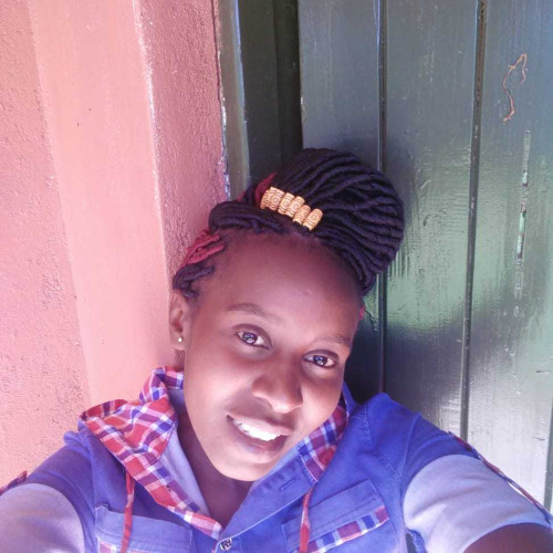 Dee M. profile photo