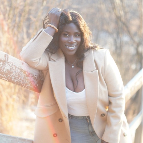 Emma  E. profile photo