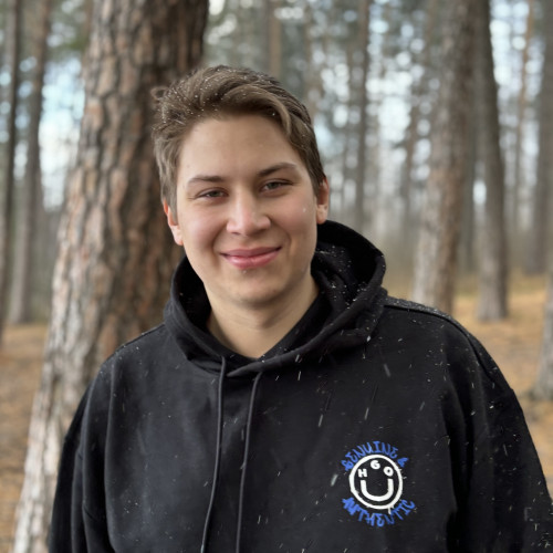 Mikhail T. profile photo