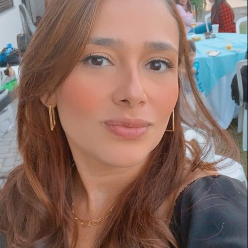 Luana  L. profile photo
