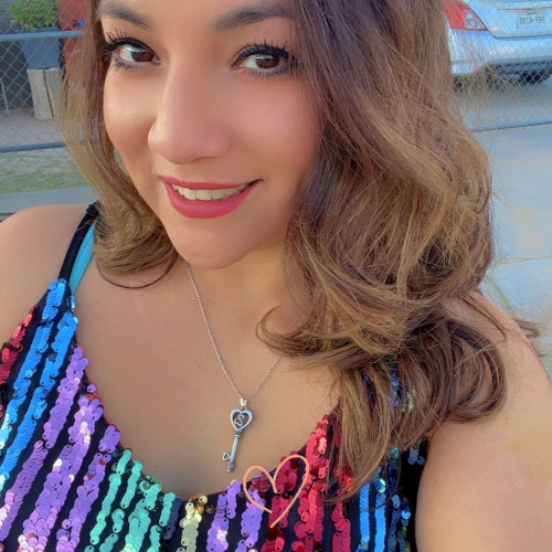 Ivonne F. profile photo