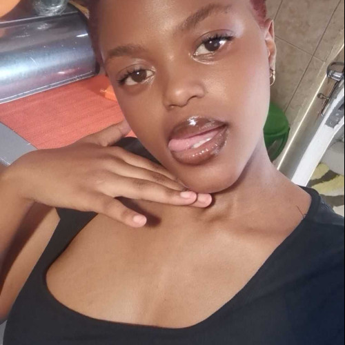 Enhle M. profile photo