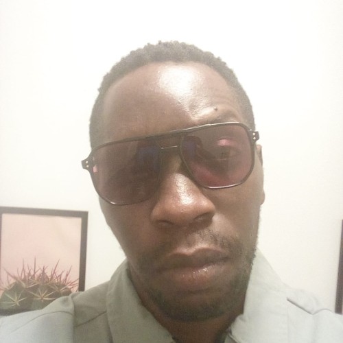 Elly J. profile photo