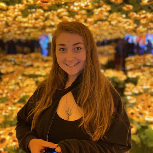 Ava  W. profile photo