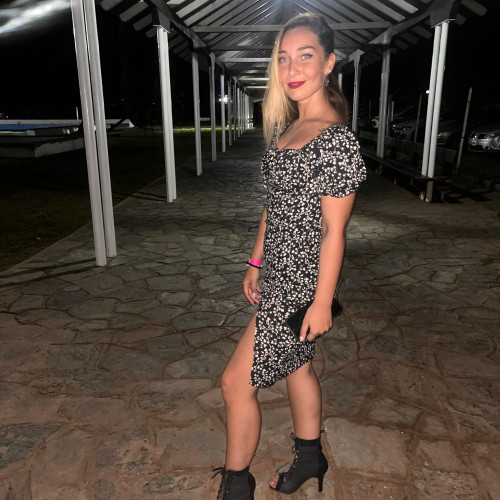 Nina V. profile photo
