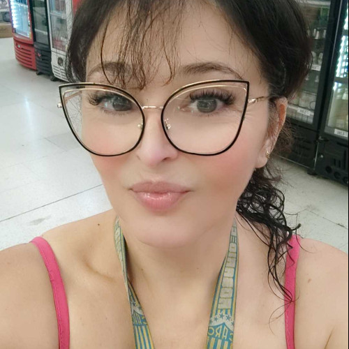 Adriana M. profile photo