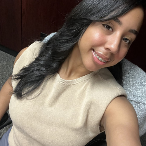 Yari  R. profile photo