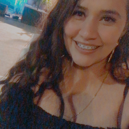 Yoslyn S. profile photo