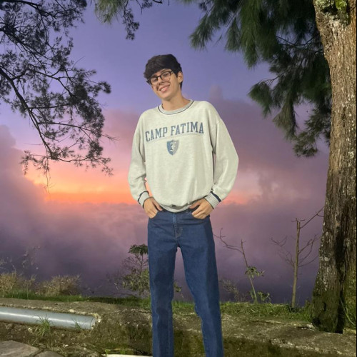 Leo R R. profile photo