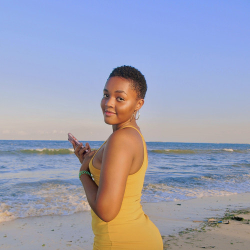 Naomi M. profile photo