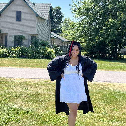 Monique F. profile photo