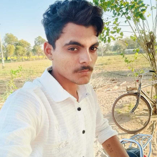 vishnu g. profile photo