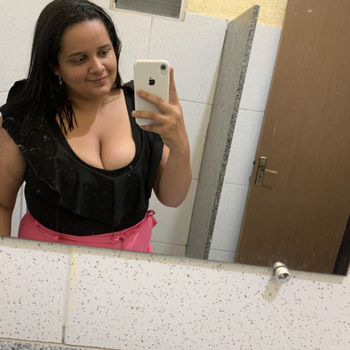 hellen c. profile photo