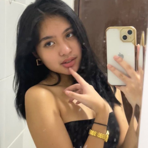 Gabriela  J.