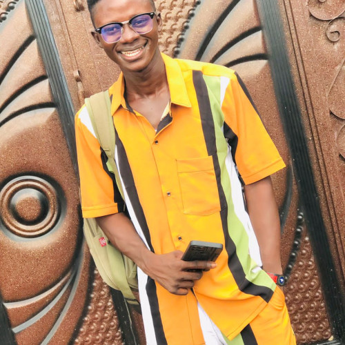 Akinyemi  E. profile photo