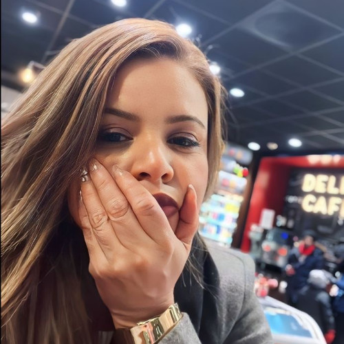 Silvania Maria D. profile photo