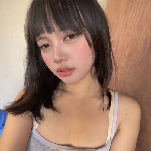Loraine L. profile photo