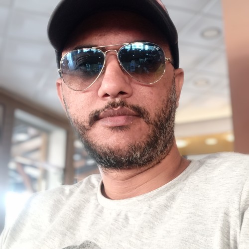 Youness b. profile photo