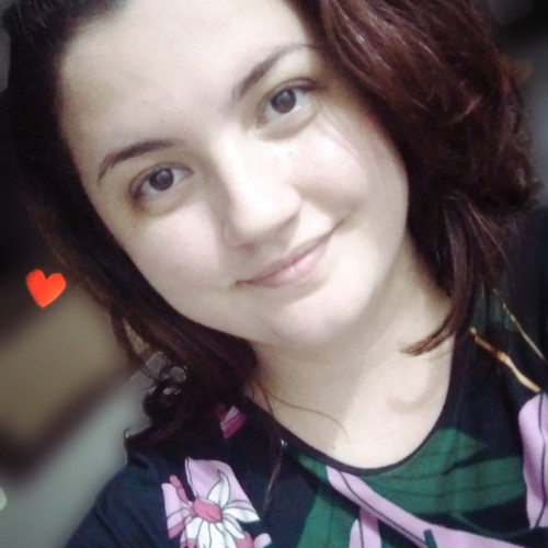 Júlia  M.