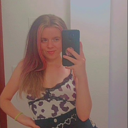 Andreea B.