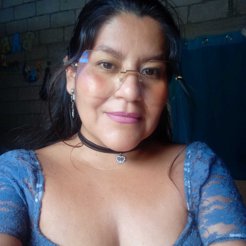 Mayra d. profile photo