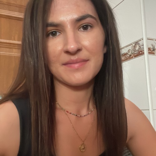 Carla  G.
